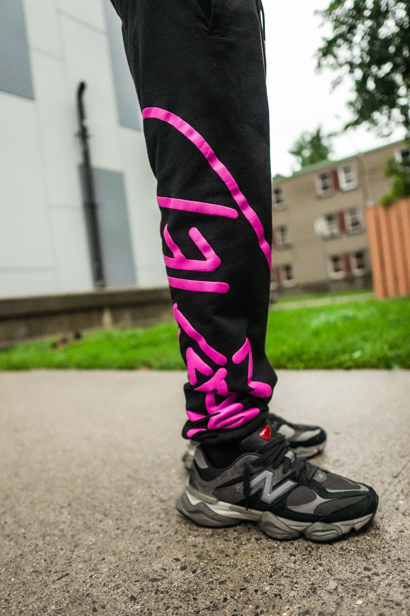 Black & Pink Puff Print